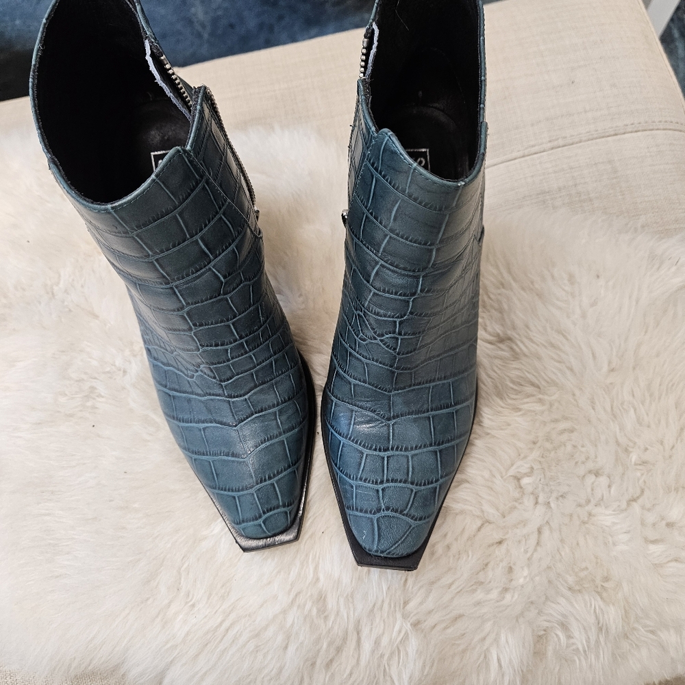 Sol Sana Croc-Embossed Ankle Boots - Picture 2 of 7